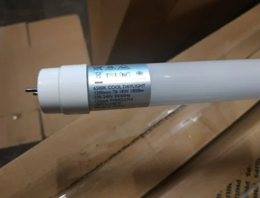 led tube 1.2m philips vinal